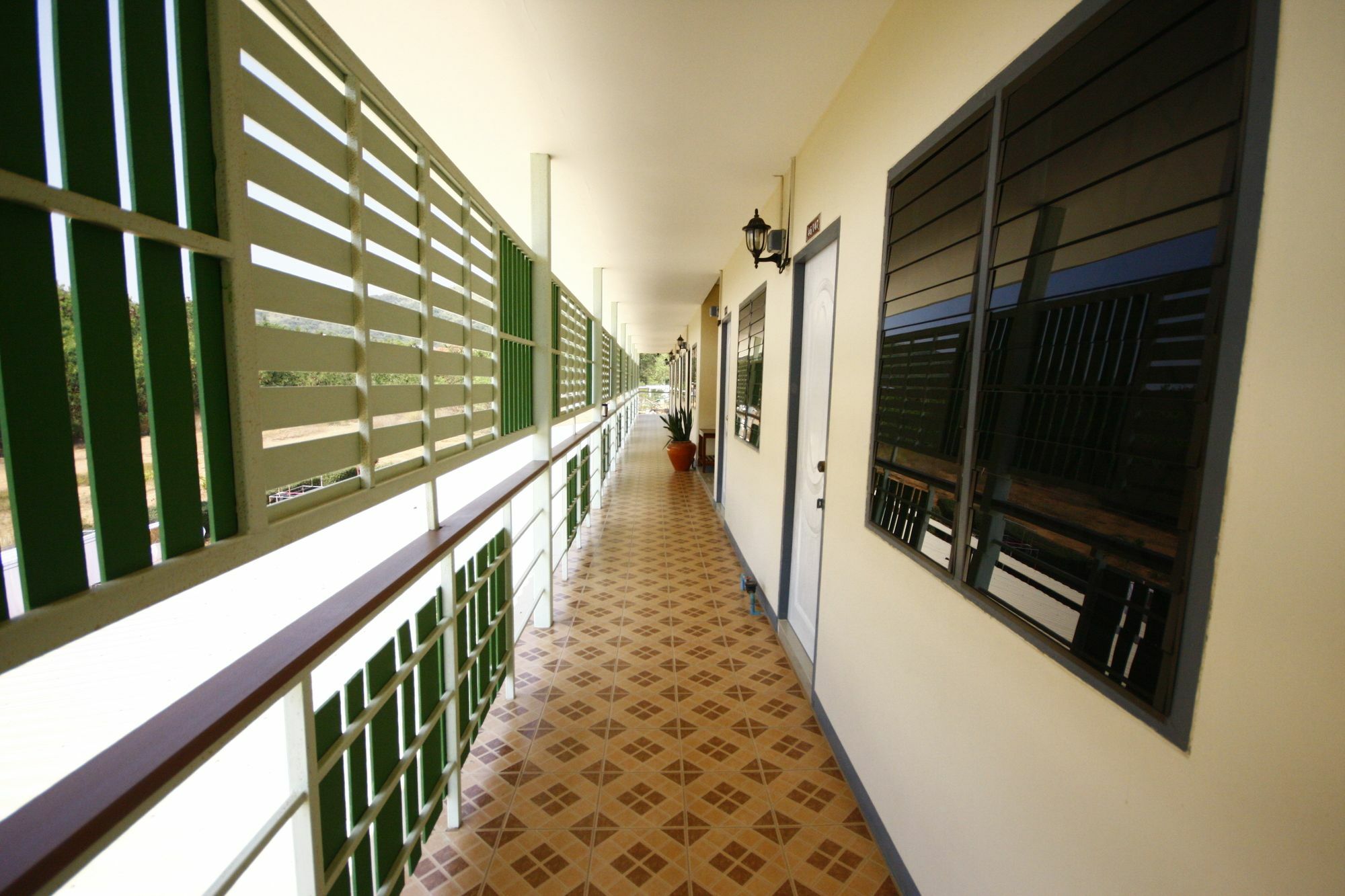 Pob Choke Residences Sattahip Eksteriør bilde